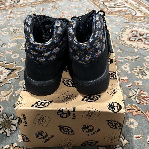 Timberlands collab with Open Ceremony and Dickies - Picture 3 of 4